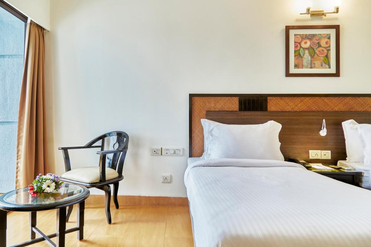 Hotel Orion Centrally Near North Goa & Panjim Porvorim Bagian luar foto